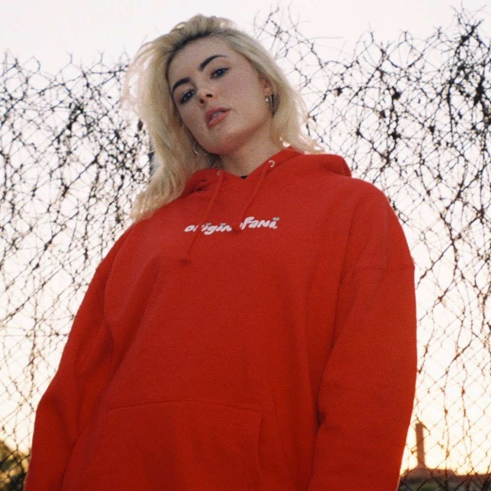 Meet your Posher, Millie